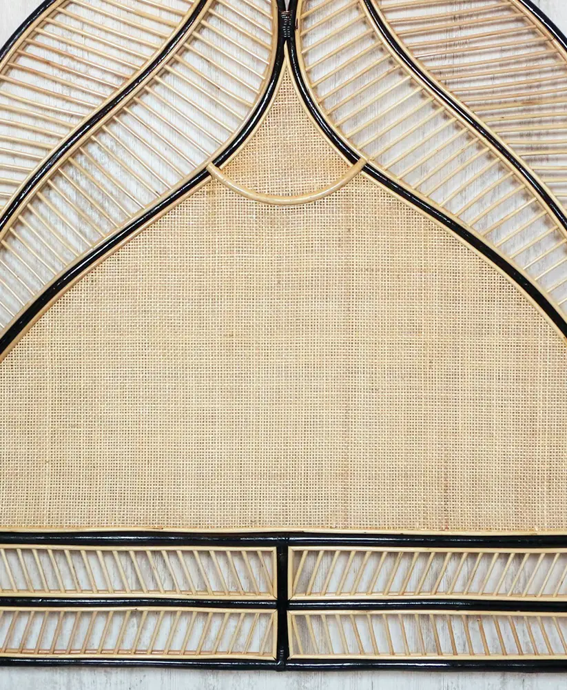 did Akastos 180 x 170 Çift Kişilik Siyah Rattan Hazeran Yatak Başlığı